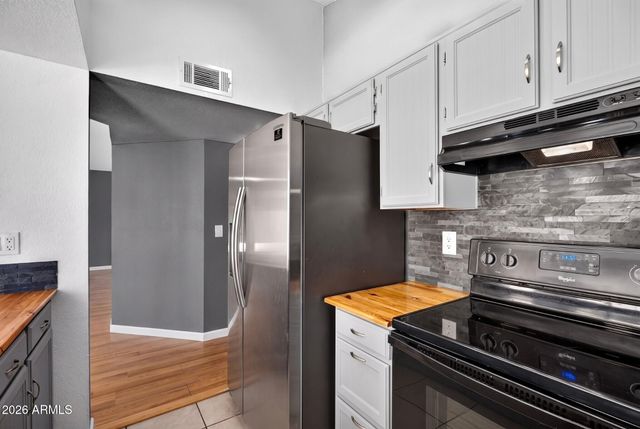 1111 N 64TH Street 10, Mesa, AZ 85205