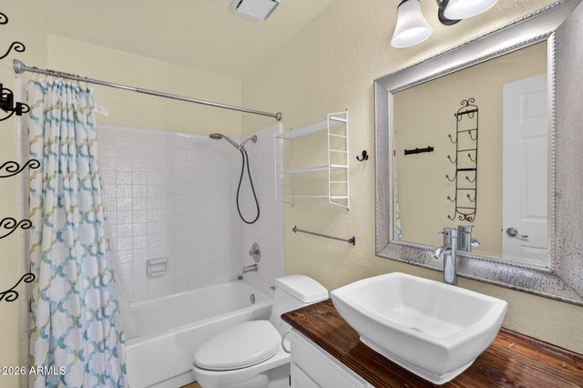 1111 N 64TH Street 10, Mesa, AZ 85205