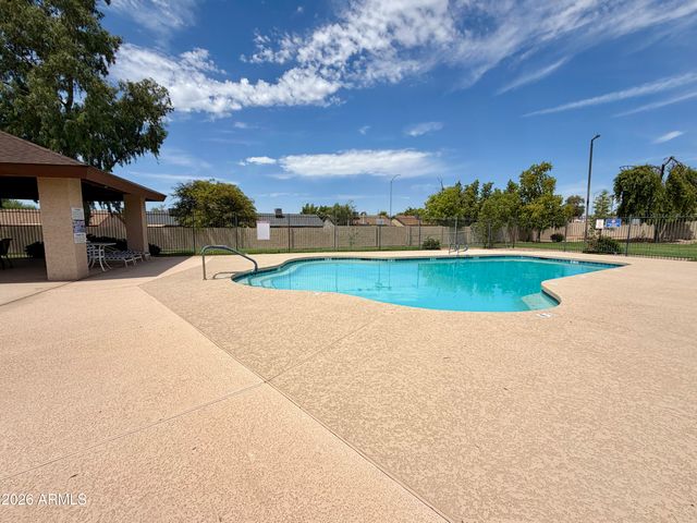 1111 N 64TH Street 10, Mesa, AZ 85205