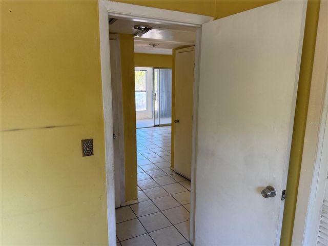 1221 DREW STREET A2, Clearwater, FL 33755