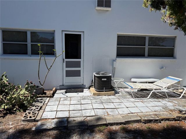 1221 DREW STREET A2, Clearwater, FL 33755