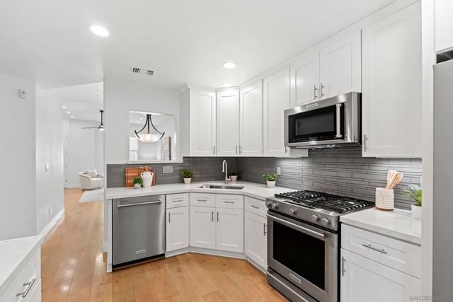 350 Nutmeg St 105, San Diego, CA 92103