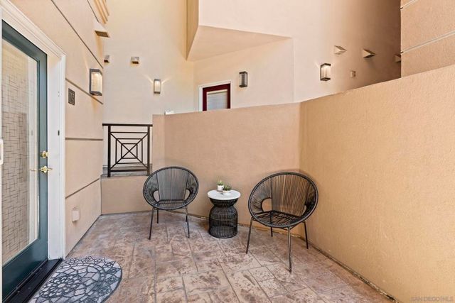 350 Nutmeg St 105, San Diego, CA 92103