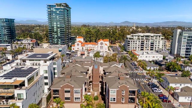 350 Nutmeg St 105, San Diego, CA 92103