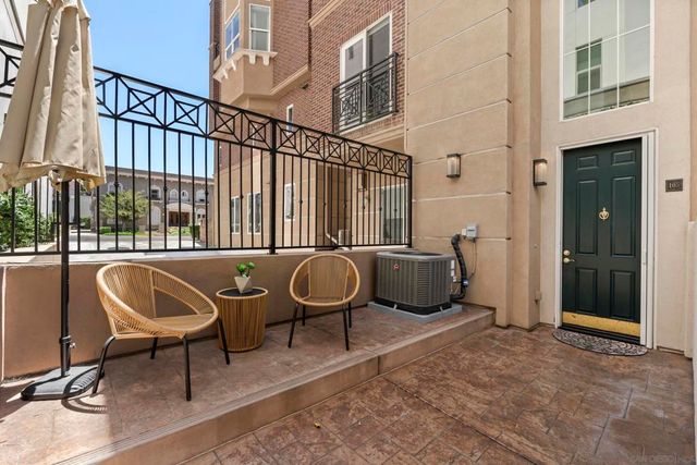 350 Nutmeg St 105, San Diego, CA 92103