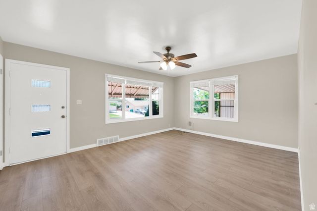 565 E 400 S, Clearfield, UT 84015