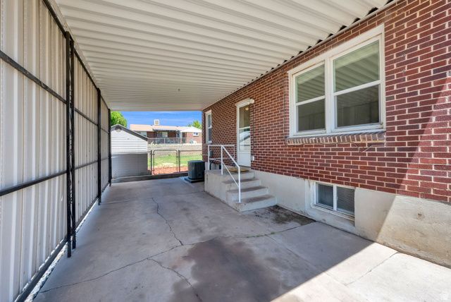 565 E 400 S, Clearfield, UT 84015