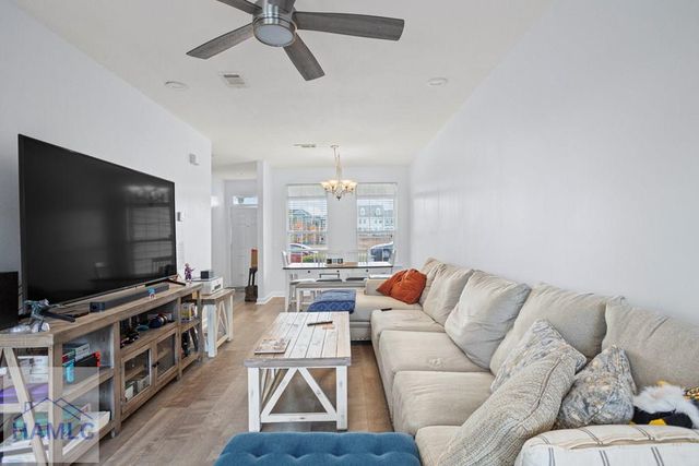 519 Forsyth Drive, Hinesville, GA 31313