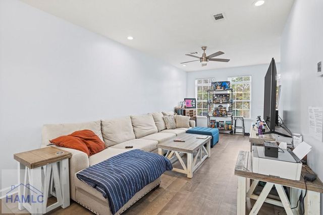 519 Forsyth Drive, Hinesville, GA 31313