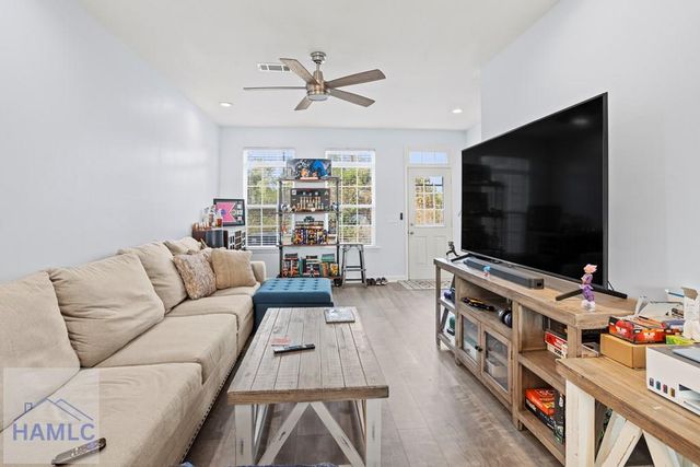 519 Forsyth Drive, Hinesville, GA 31313