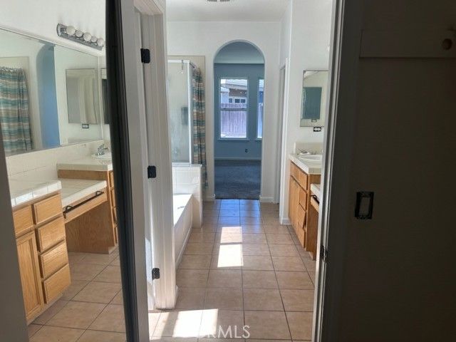 423 Pisa Street, Los Banos, CA 93635