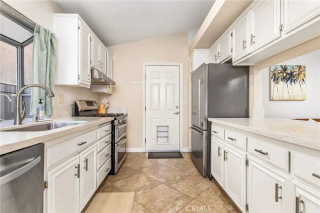 29835 Camino Cristal, Menifee, CA 92584