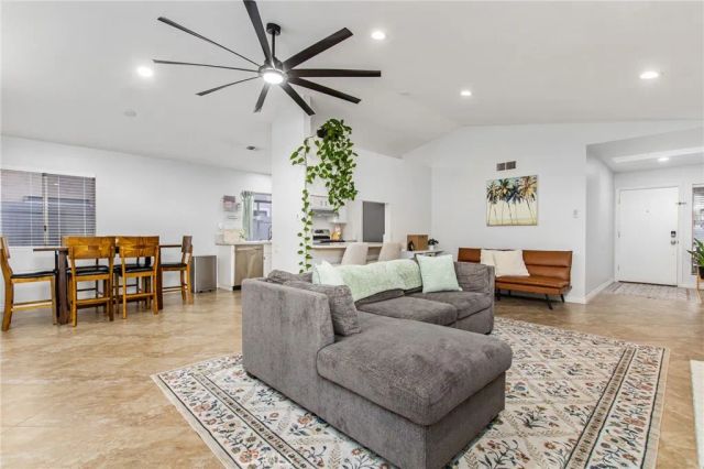 29835 Camino Cristal, Menifee, CA 92584