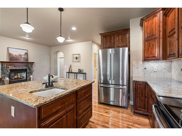 190 Kitty Hawk Ct, Windsor, CO 80550