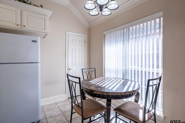 5911 Northstar Blvd, Tyler, TX 75703