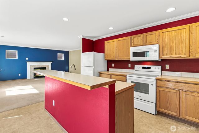 13707 116th Avenue Ct E, Puyallup, WA 98374