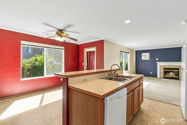 13707 116th Avenue Ct E, Puyallup, WA 98374