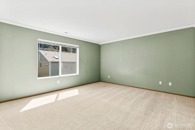 13707 116th Avenue Ct E, Puyallup, WA 98374
