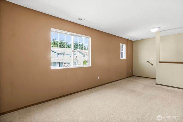 13707 116th Avenue Ct E, Puyallup, WA 98374
