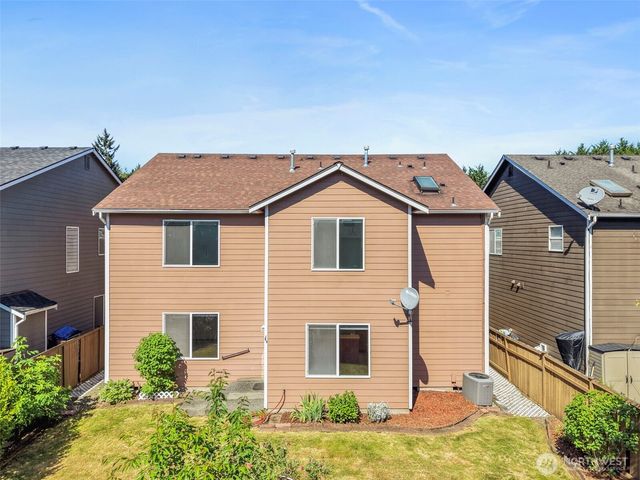 13707 116th Avenue Ct E, Puyallup, WA 98374
