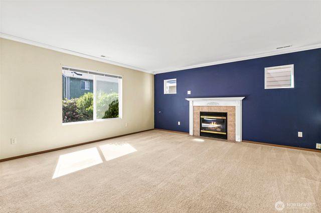 13707 116th Avenue Ct E, Puyallup, WA 98374