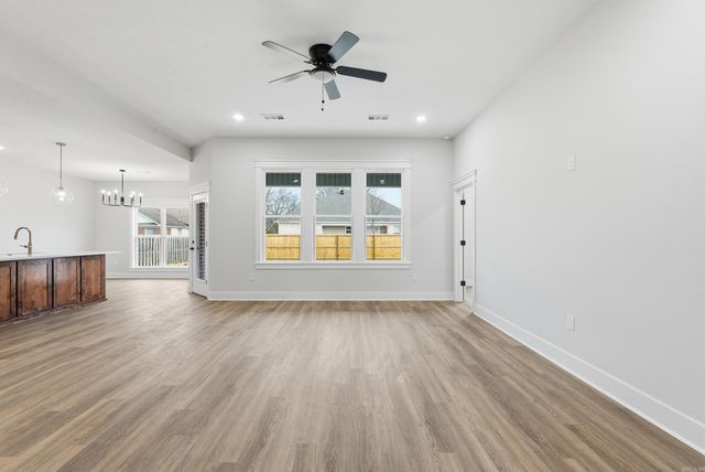 34 Ruby June Street, Vilonia, AR 72173