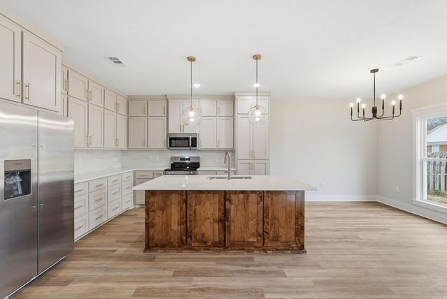 34 Ruby June Street, Vilonia, AR 72173