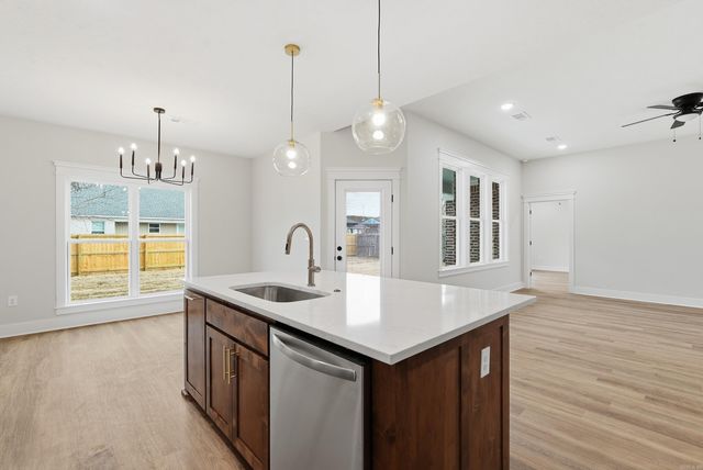 34 Ruby June Street, Vilonia, AR 72173