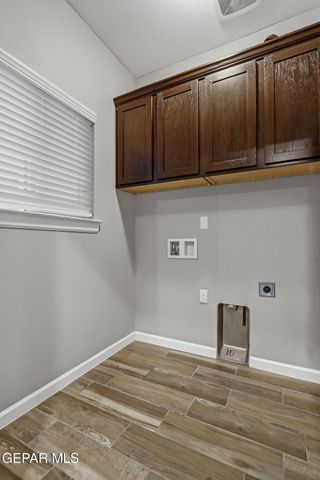 6572 HOOP Street, El Paso, TX 79932