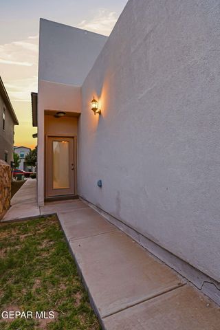 6572 HOOP Street, El Paso, TX 79932