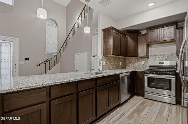 6572 HOOP Street, El Paso, TX 79932