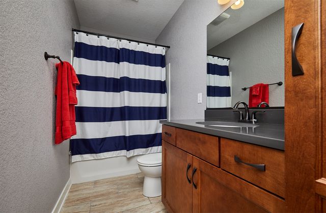 1885 Kimball Lane, Waukee, IA 50263