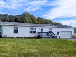 103 Dons Folly Road, Oppenheim, NY 13452