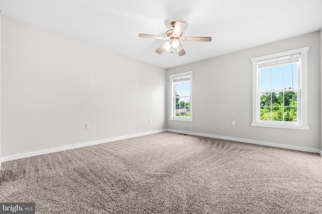 71 THUMPER DR, Ranson, WV 25438