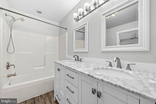 71 THUMPER DR, Ranson, WV 25438