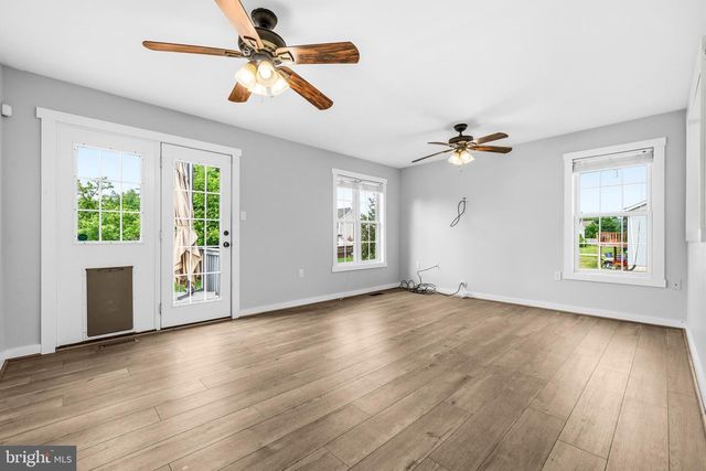 71 THUMPER DR, Ranson, WV 25438
