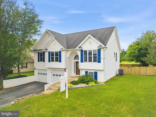 71 THUMPER DR, Ranson, WV 25438