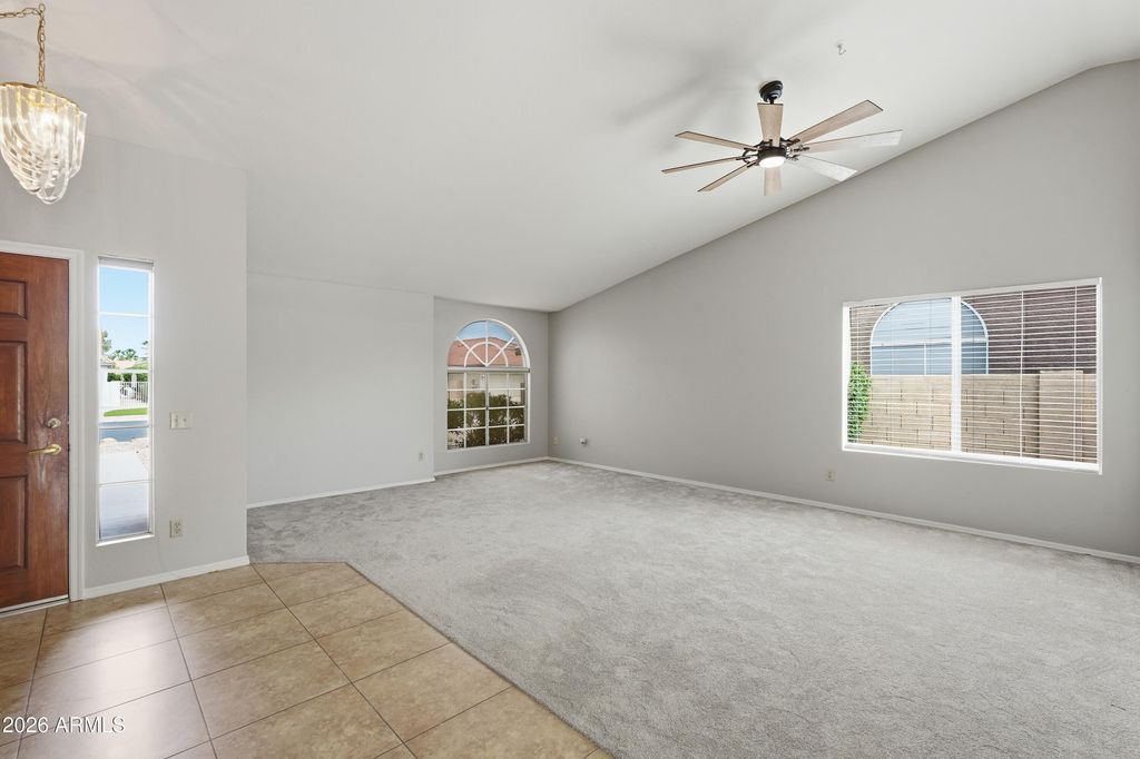 10613 E HALLEY Drive, Sun Lakes, AZ 85248 — photo 5
