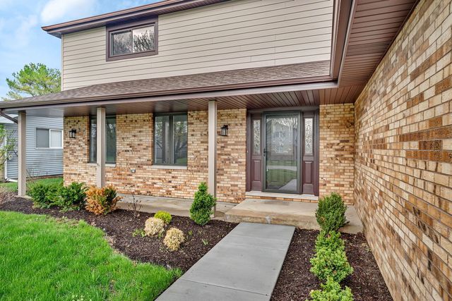 2380 Chestnut Lane, Morris, IL 60450