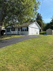 125 Christopher Drive, Van Buren, NY 13027