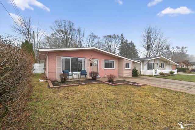 631 Forest Street, Westland, MI 48186