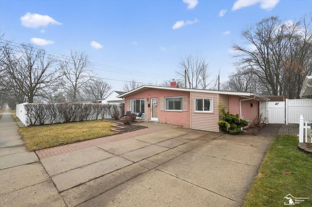 631 Forest Street, Westland, MI 48186