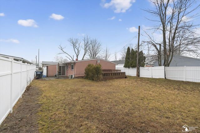 631 Forest Street, Westland, MI 48186