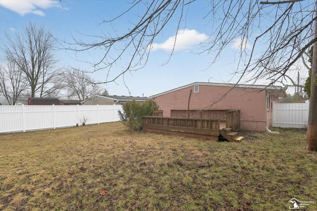 631 Forest Street, Westland, MI 48186