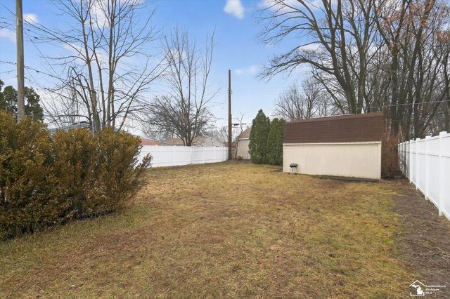 631 Forest Street, Westland, MI 48186