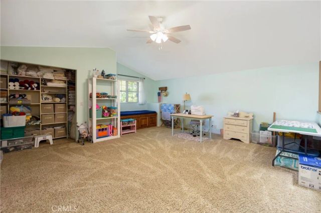 32720 Royal Oak Ln, Lake Elsinore, CA 92530