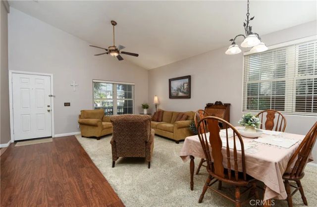 32720 Royal Oak Ln, Lake Elsinore, CA 92530