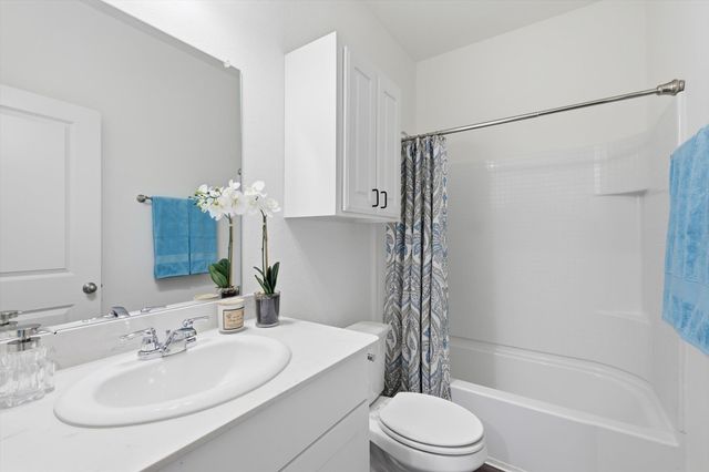 1545 Shadow Hawk Drive, Fort Worth, TX 76052