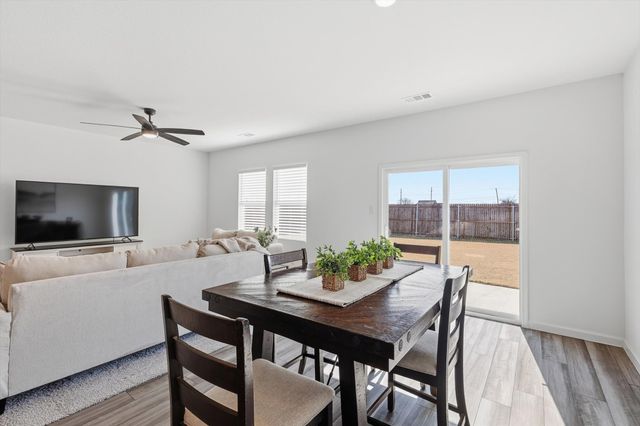 1545 Shadow Hawk Drive, Fort Worth, TX 76052