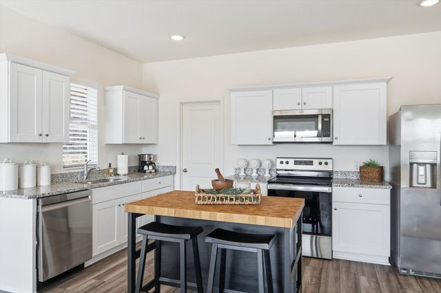 1545 Shadow Hawk Drive, Fort Worth, TX 76052